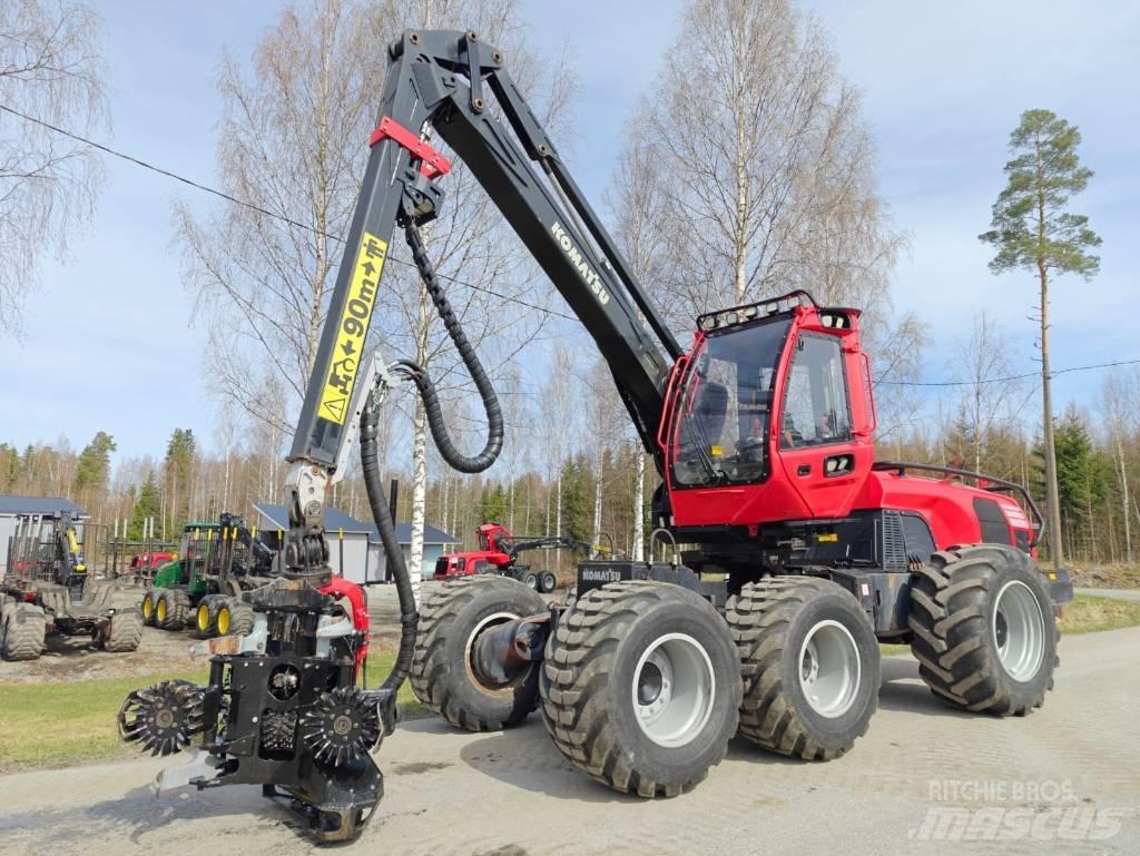 Komatsu 911 Combine forestiere