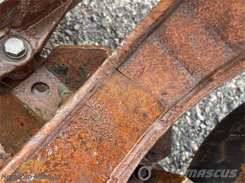 Valmet 840 Alte componente