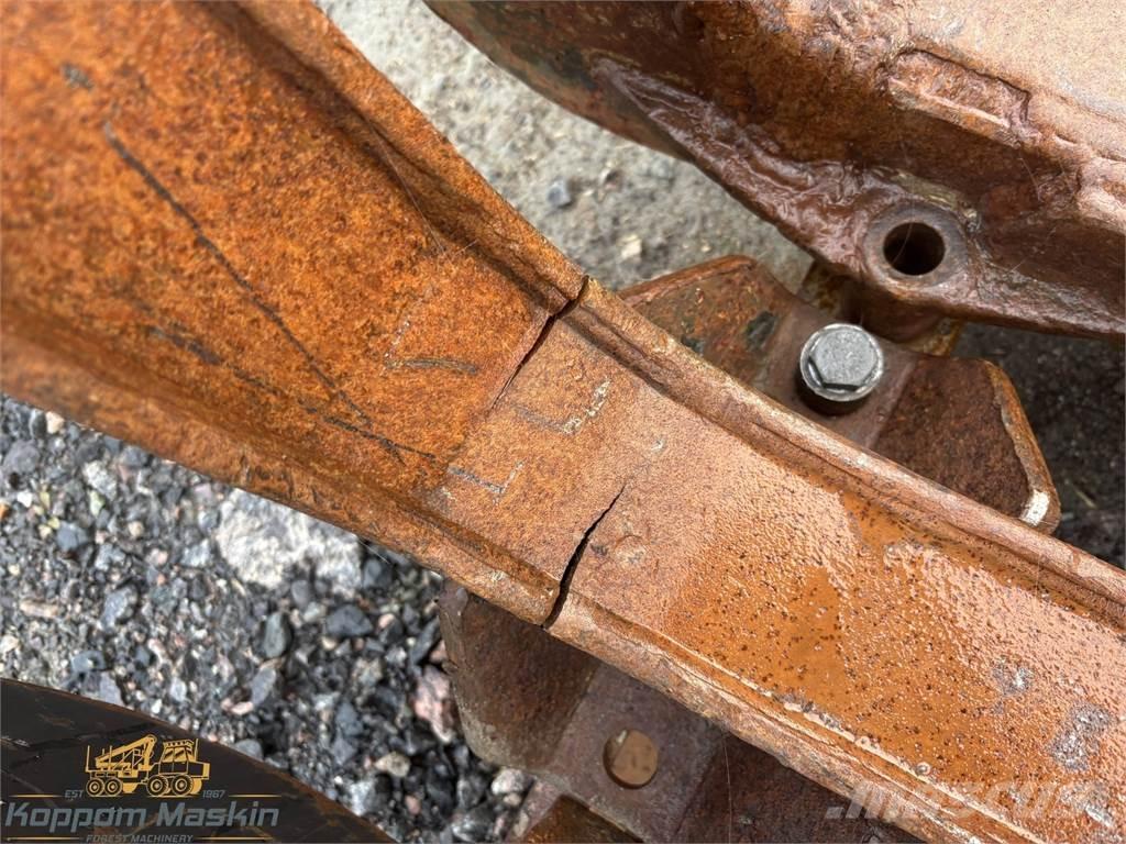 Valmet 840 Alte componente