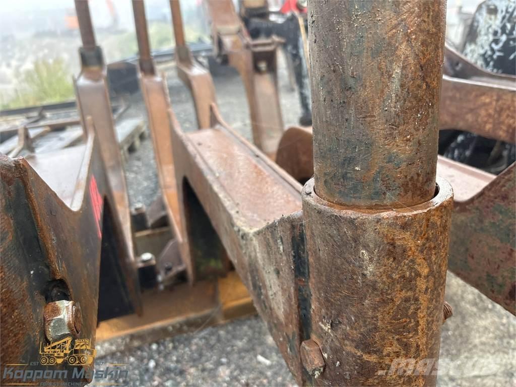 Valmet 840 Alte componente