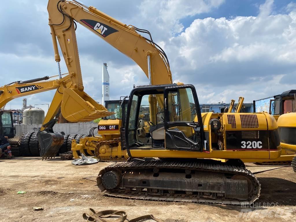 CAT 320 C Excavatoare pe șenile

