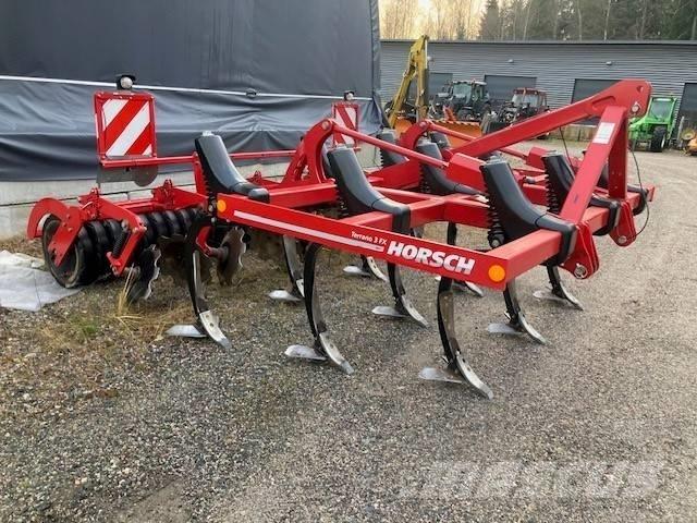 Horsch Terrano 3 FX Cultivatoare