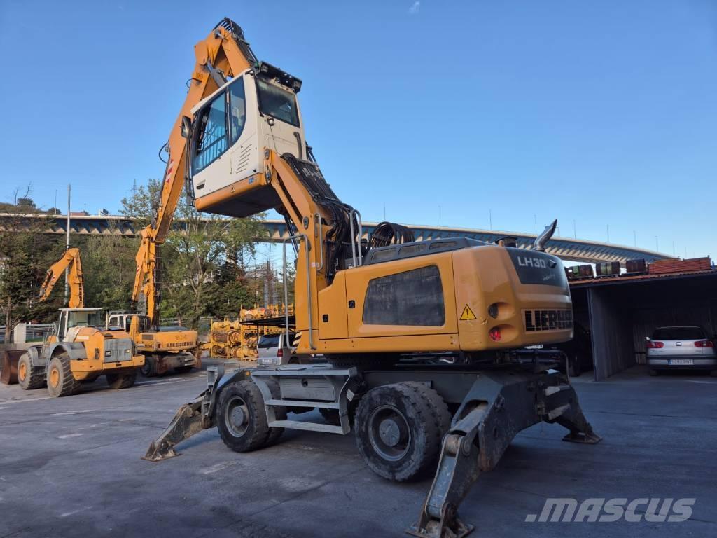 Liebherr LH 30 M Paleta de manipulare