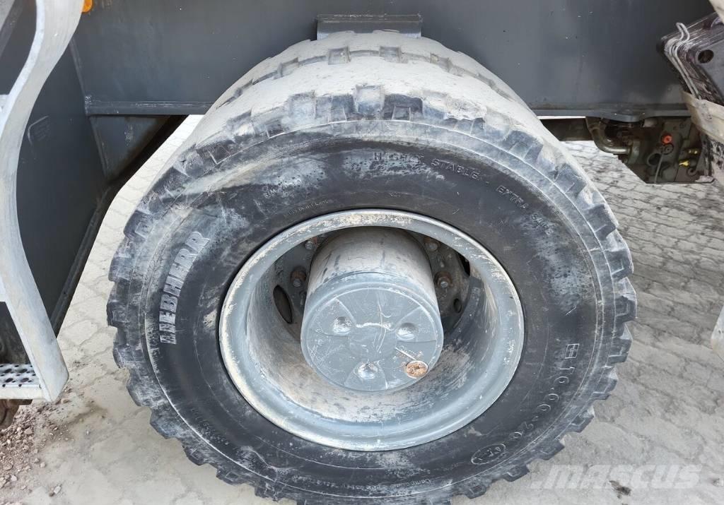 Liebherr LH 30 M Paleta de manipulare