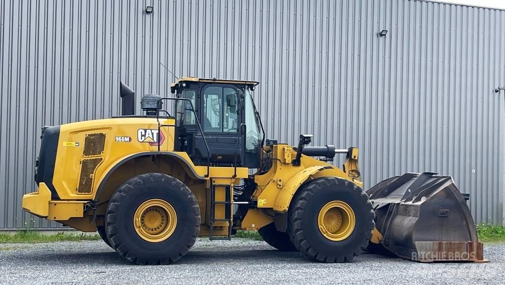 CAT 966 M Incarcator pe pneuri