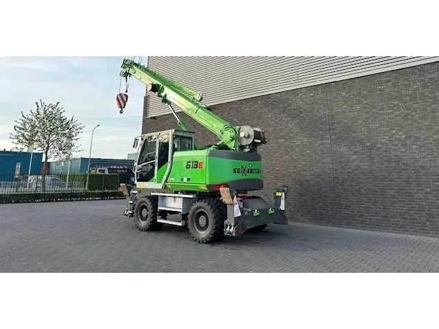 Sennebogen 613 E Macara teren accidentat