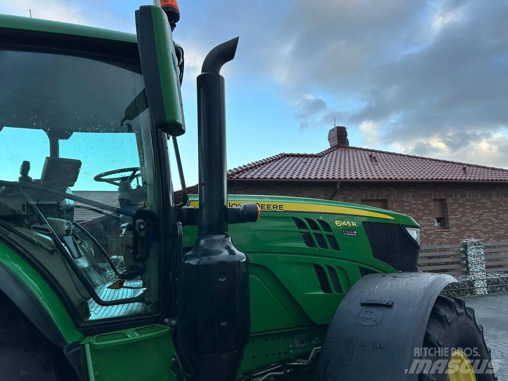 John Deere 6145 R Tractoare