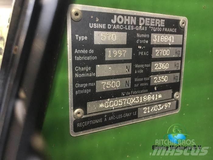 John Deere 570 Culegatoare de nutret