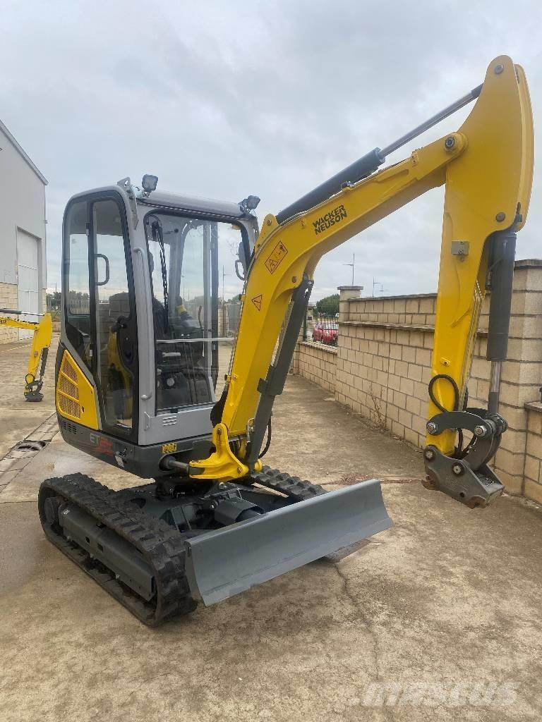 Wacker Neuson ET 24 Mini excavatoare < 7t