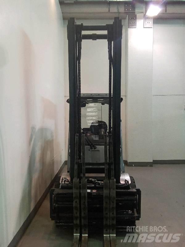 Still RX 60-40 Stivuitor electric