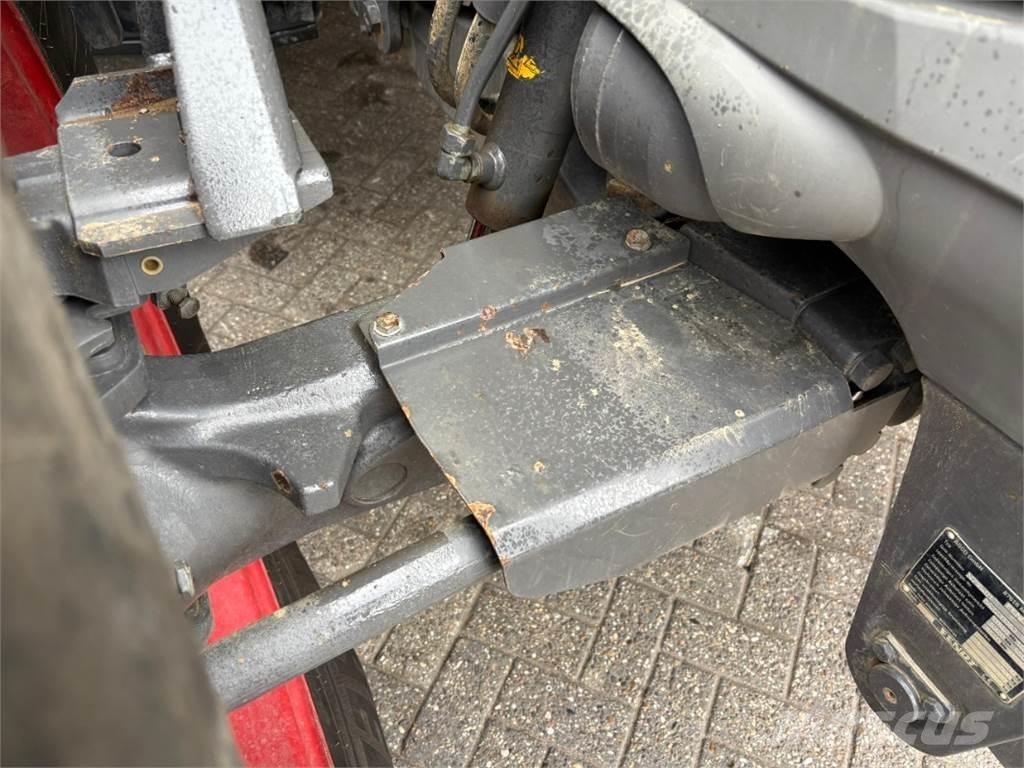 Fendt 828 Vario Tractoare