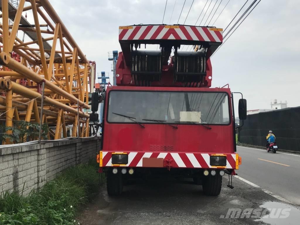 Liebherr LTM 1800 Macara pentru orice teren