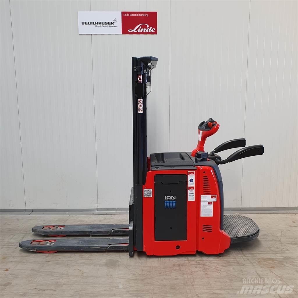Linde D12AP Transpaleta manuala