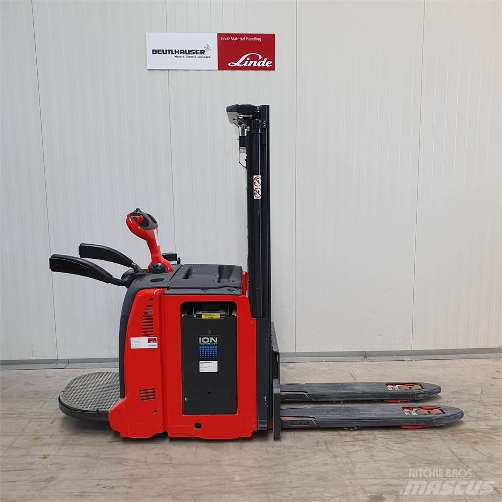 Linde D12AP Transpaleta manuala