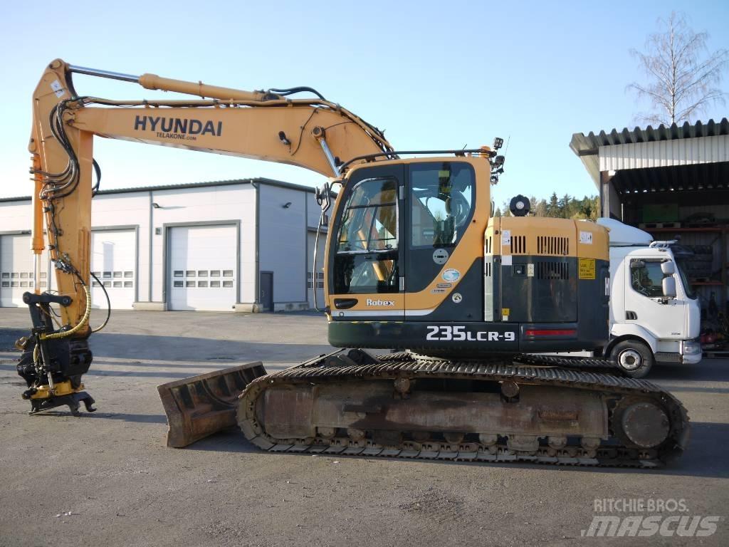 Hyundai R 235 LCRD-9 Excavatoare pe șenile
