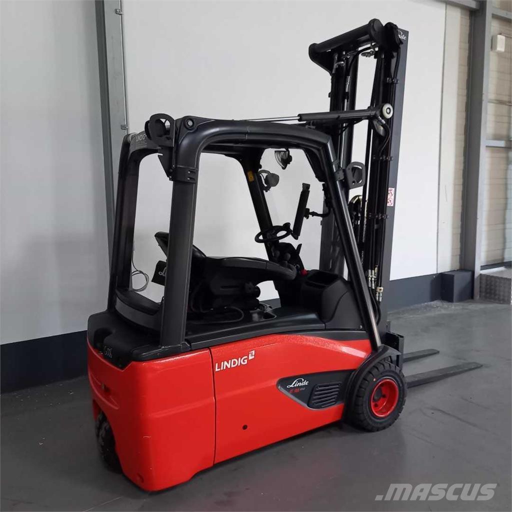 Linde E18L Stivuitor electric