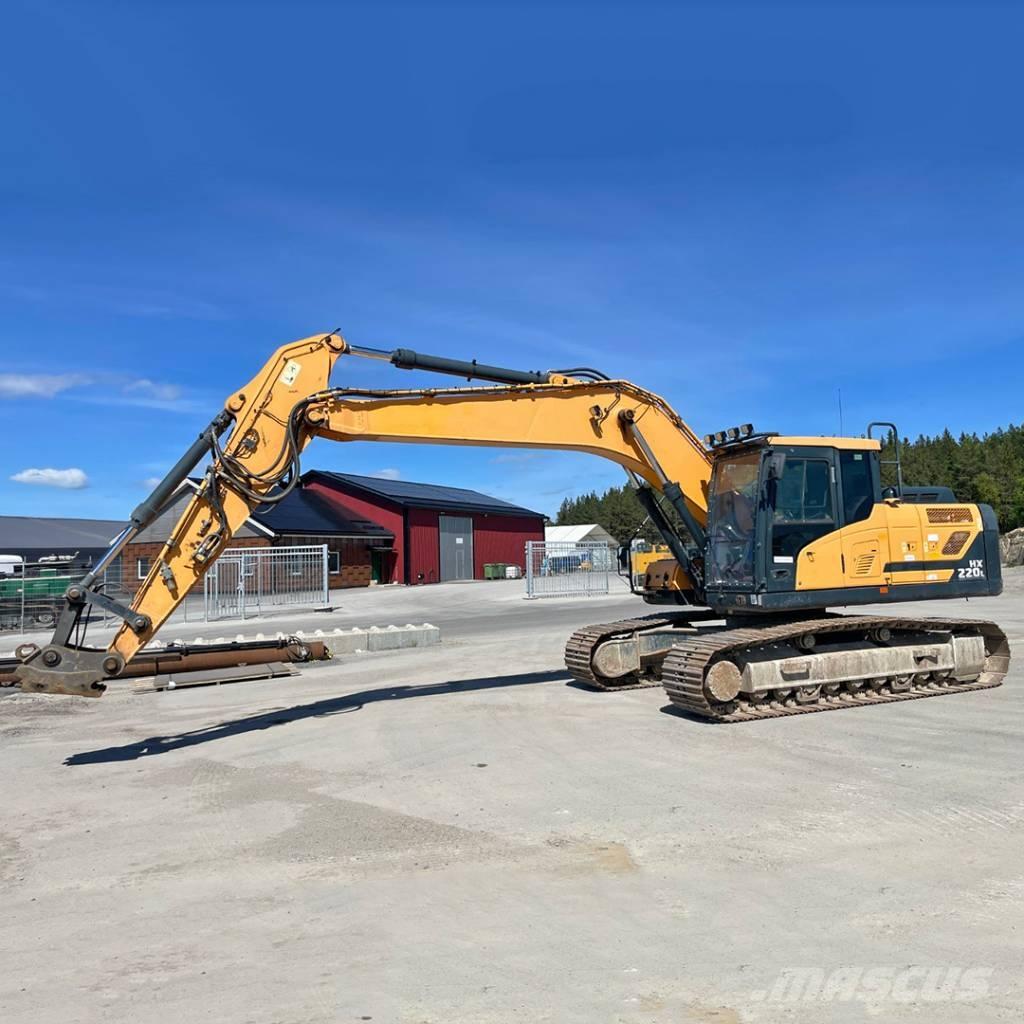 Hyundai HX220L Excavatoare pe șenile
