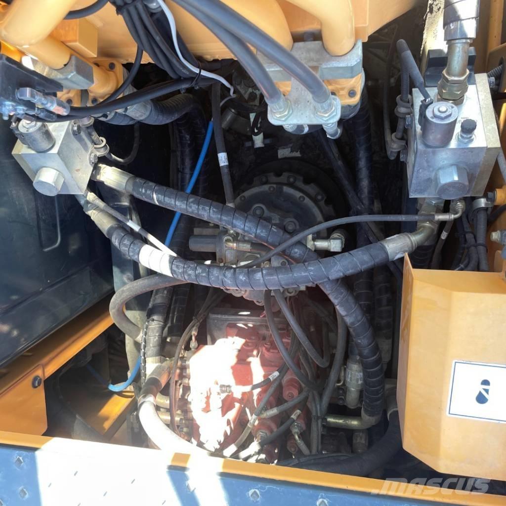 Hyundai HX220L Excavatoare pe șenile
