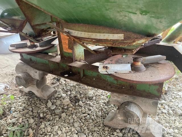 Amazone ZA-U 1500 Împrastierea mineralelor