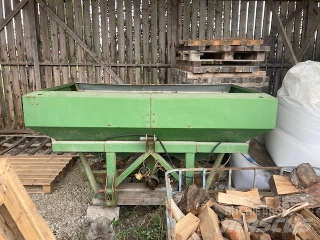 Amazone ZA-U 1500 Împrastierea mineralelor