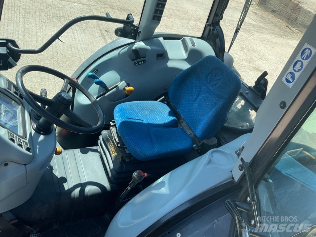 New Holland T 4.85 Tractoare