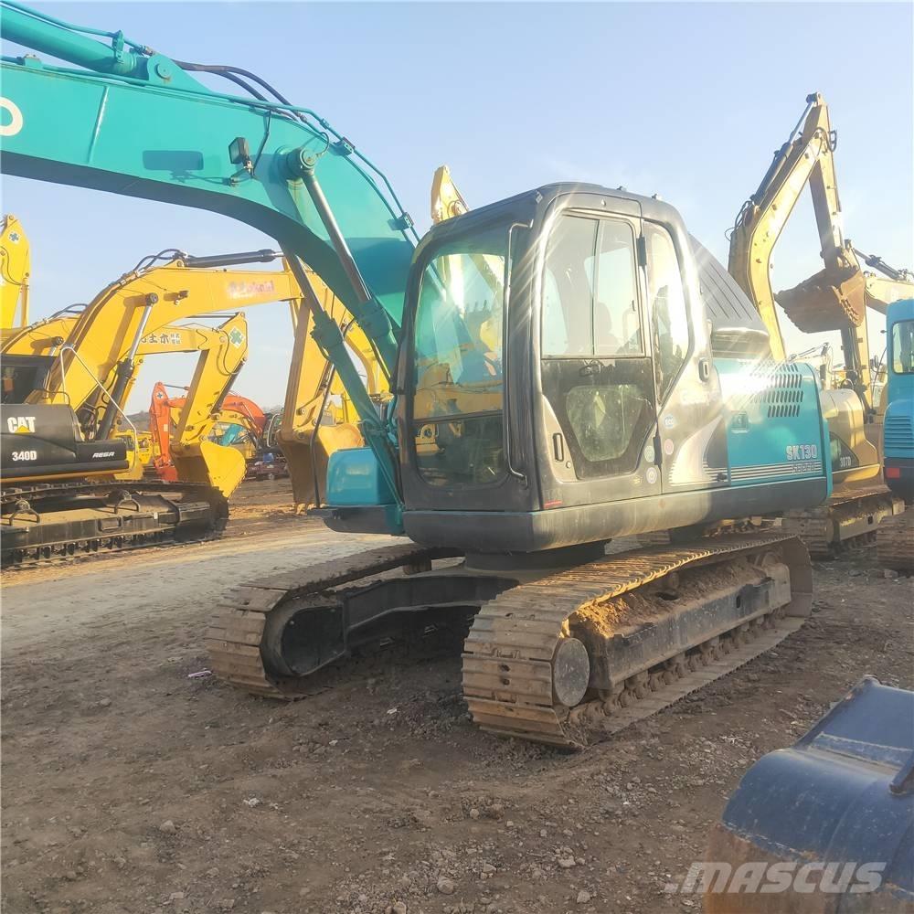 Kobelco SK130 Excavatoare pe șenile
