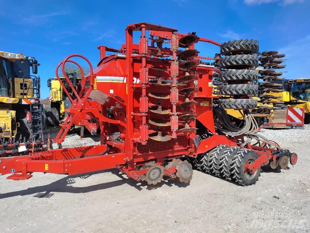 Horsch Pronto 6 DC Perforatoare