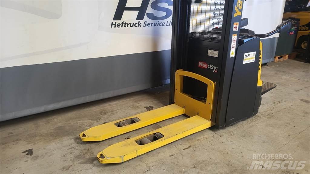 Yale MS12X Transpaleta manuala