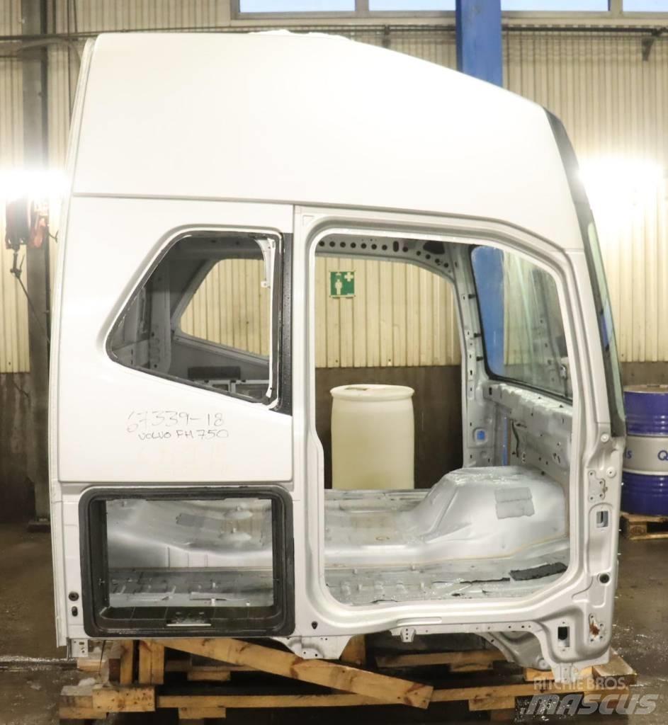 Volvo FH 16 Cabine si interior