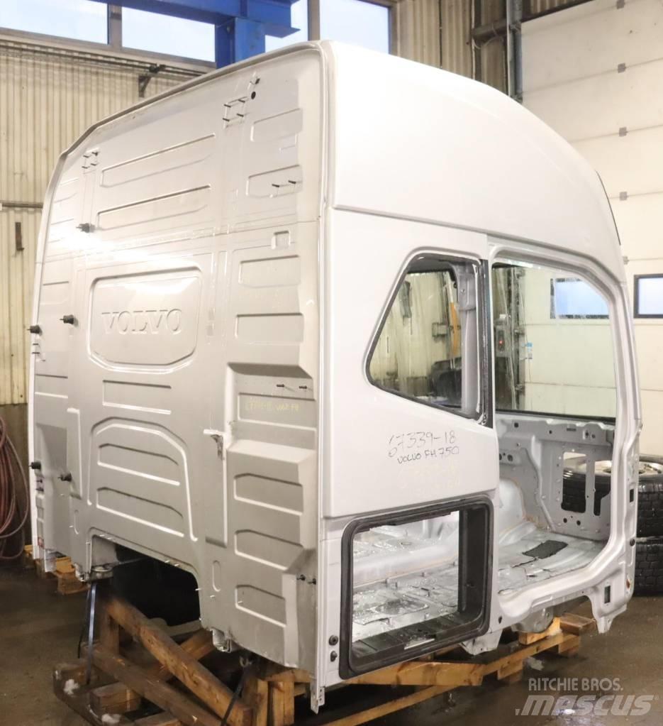 Volvo FH 16 Cabine si interior