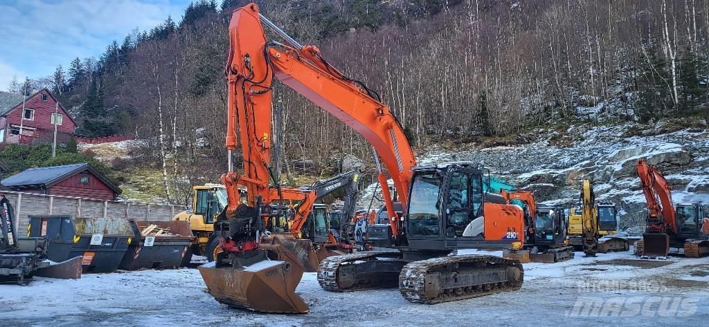 Hitachi ZX 210 LC-6 Excavatoare pe șenile
