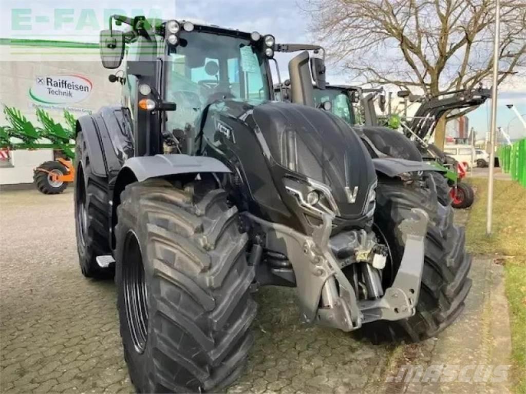 Valtra t 215a Tractoare