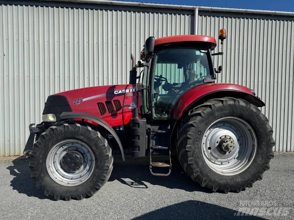 CASE Puma 225 CVX Tractoare