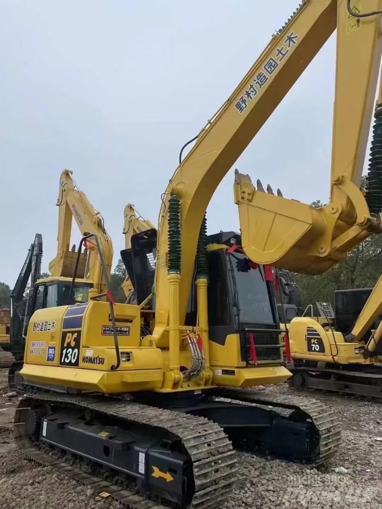 Komatsu PC 130-8 Excavatoare pe șenile

