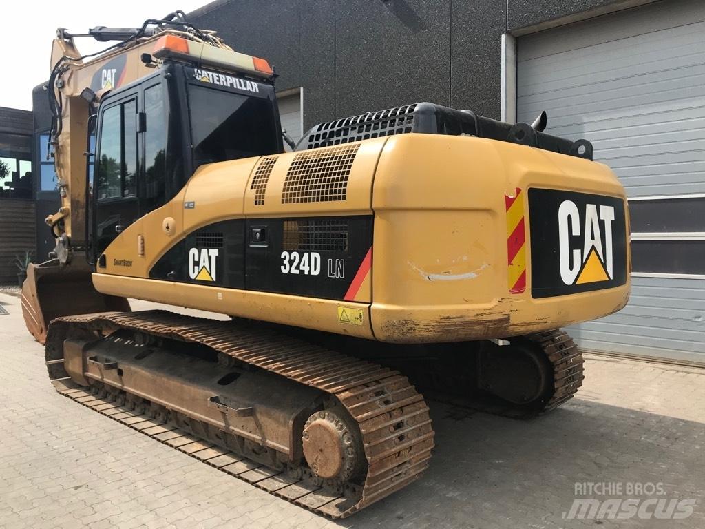 CAT 324D Excavatoare pe șenile
