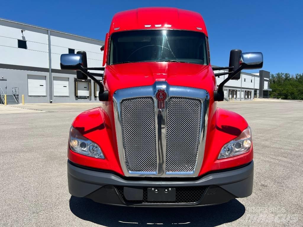 Kenworth T 680 Autotractoare