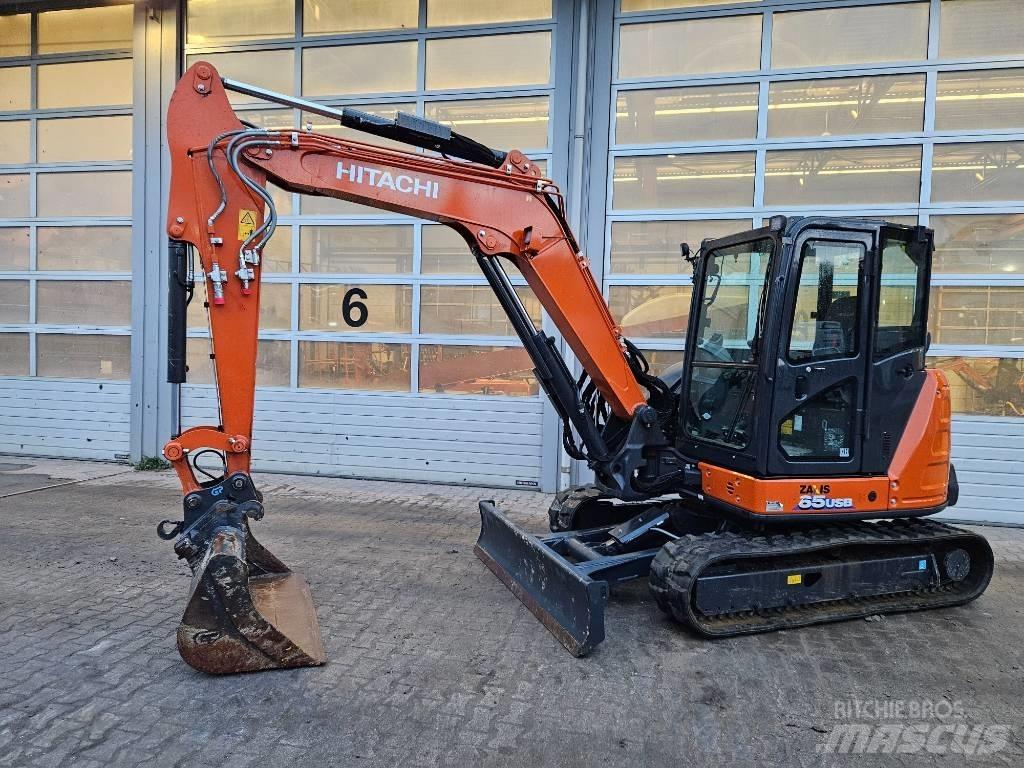 Hitachi ZX65USB-6 Mini excavatoare < 7t