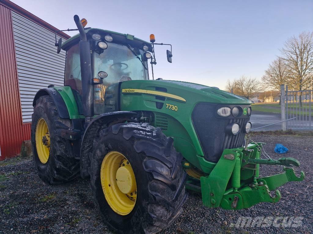 John Deere 7730 Tractoare