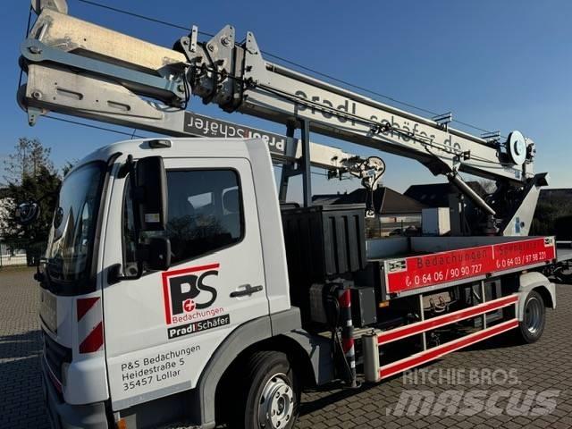 Böcker AK 32/1500 Macara teren accidentat