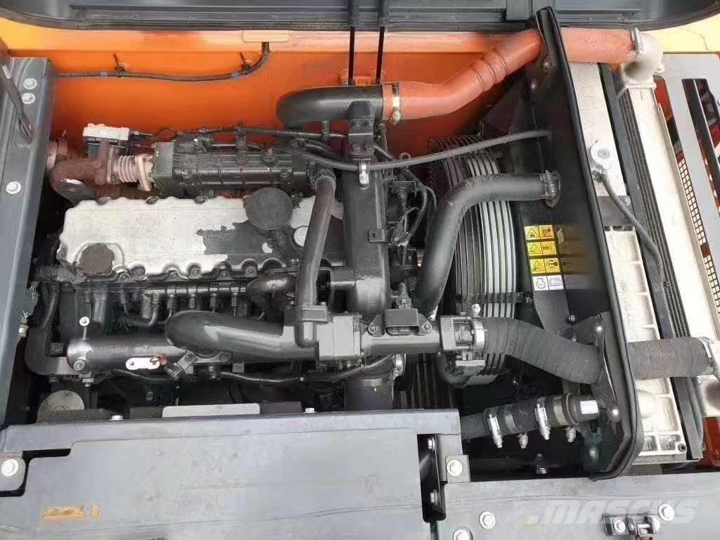 Doosan DX 225 LC Excavatoare pe șenile
