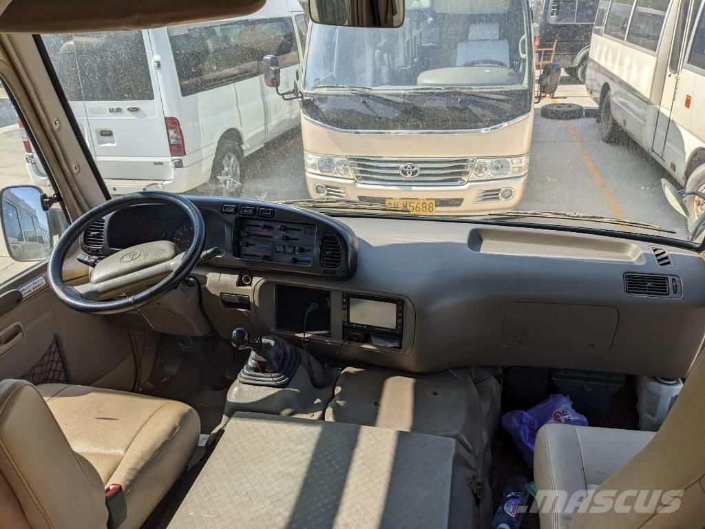 Toyota Coaster Bus Mini autobuze
