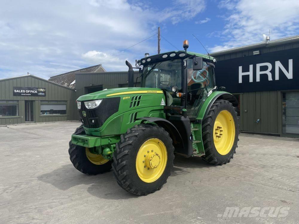John Deere 6135R Tractoare