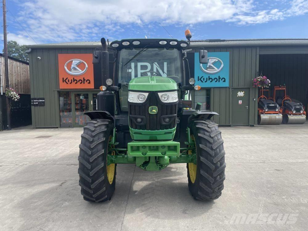 John Deere 6135R Tractoare