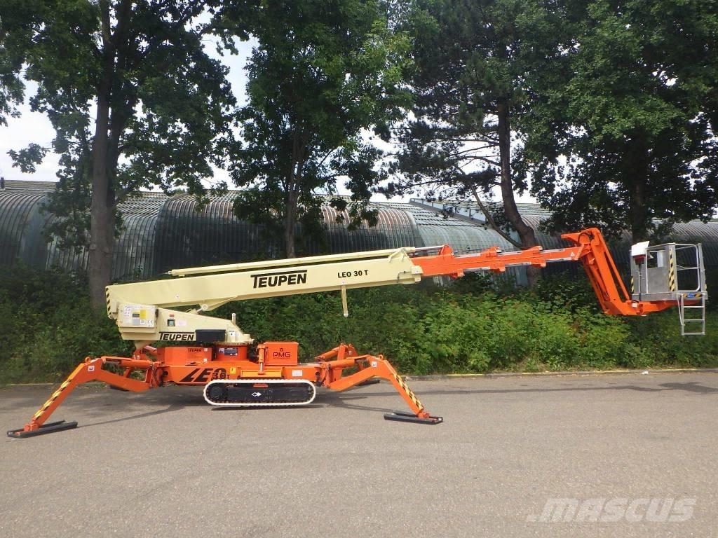 Teupen LEO30T Nacele cu brat articulat