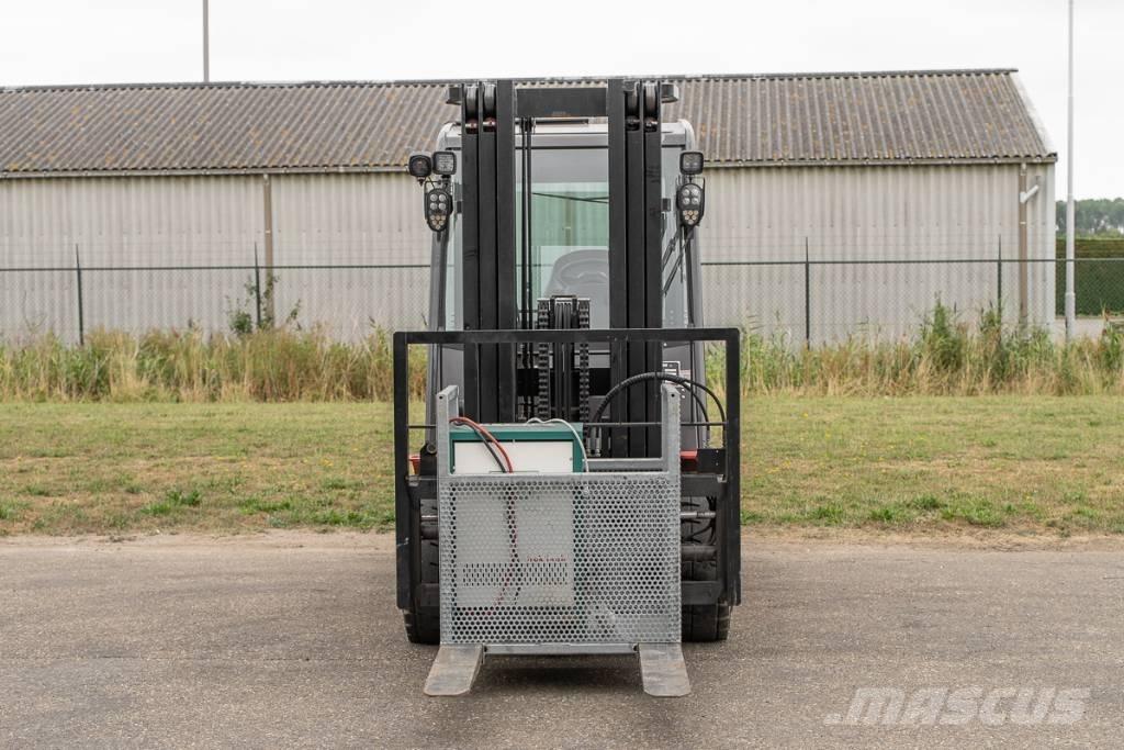 Manitou ME 450 Stivuitor electric