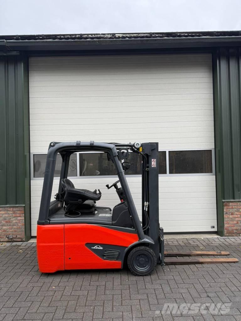 Linde E16-02 Stivuitor electric