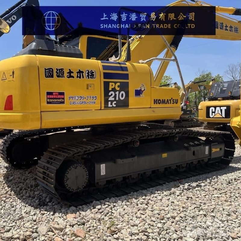 Komatsu PC 210 Excavatoare pe șenile
