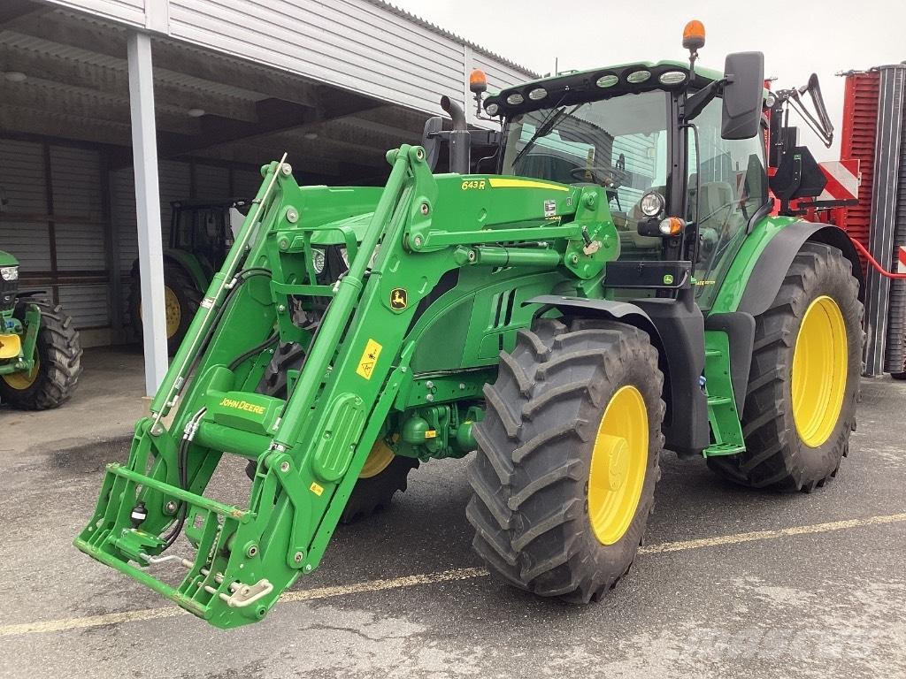 John Deere 6155R Tractoare
