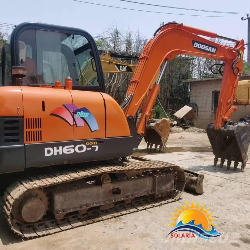Doosan DH 60-7 Mini excavatoare < 7t
