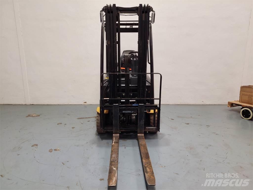 CAT EP16ACN Stivuitor electric